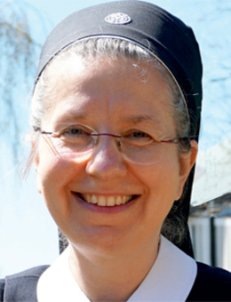 Niestroj Sr. M. Faustina